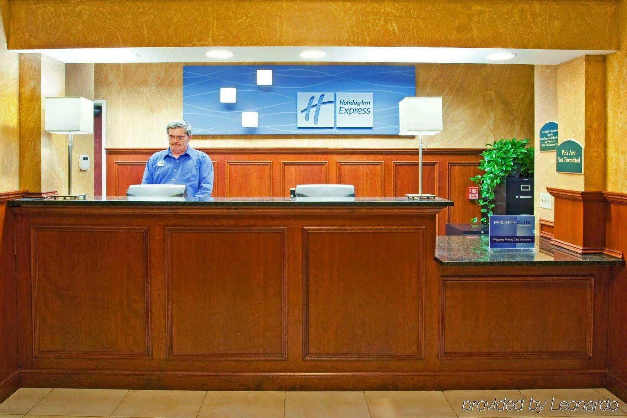 Holiday Inn Express Pittsburgh-Bridgeville By Ihg Dış mekan fotoğraf